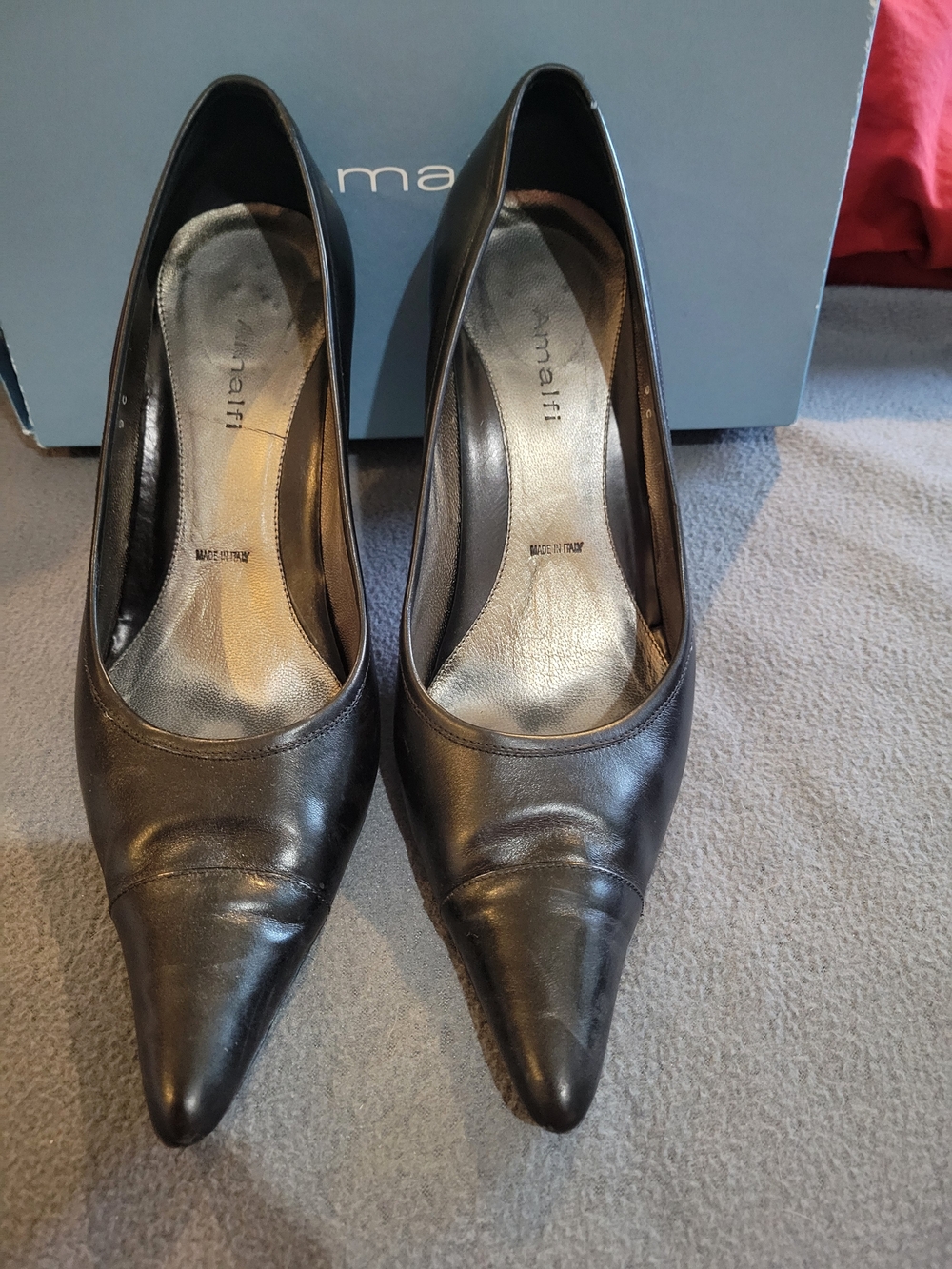 Amalfi Black Leather Pointed-Toe Pumps